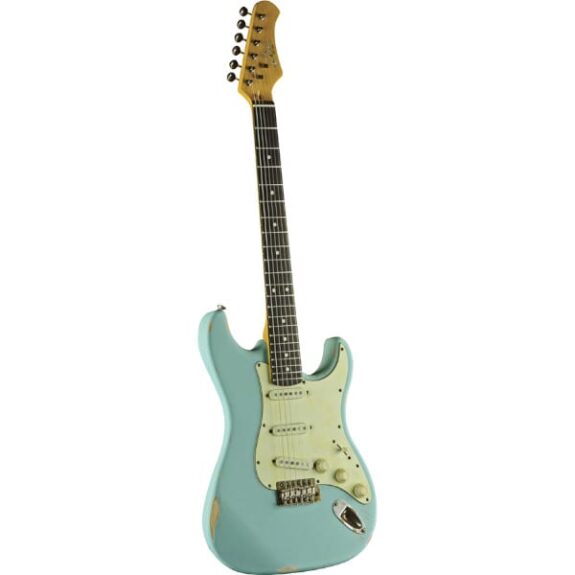 גיטרה חשמלית כחולה EKO S300 Relic Daphne Blue